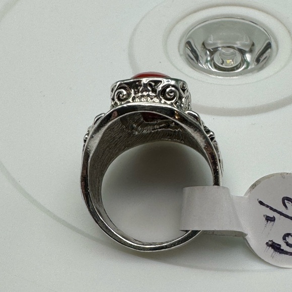 Stunning Bohemian Red Turquoise Oval Elongated Resin Gemstone Steel Alloy Ring - Picture 13 of 16